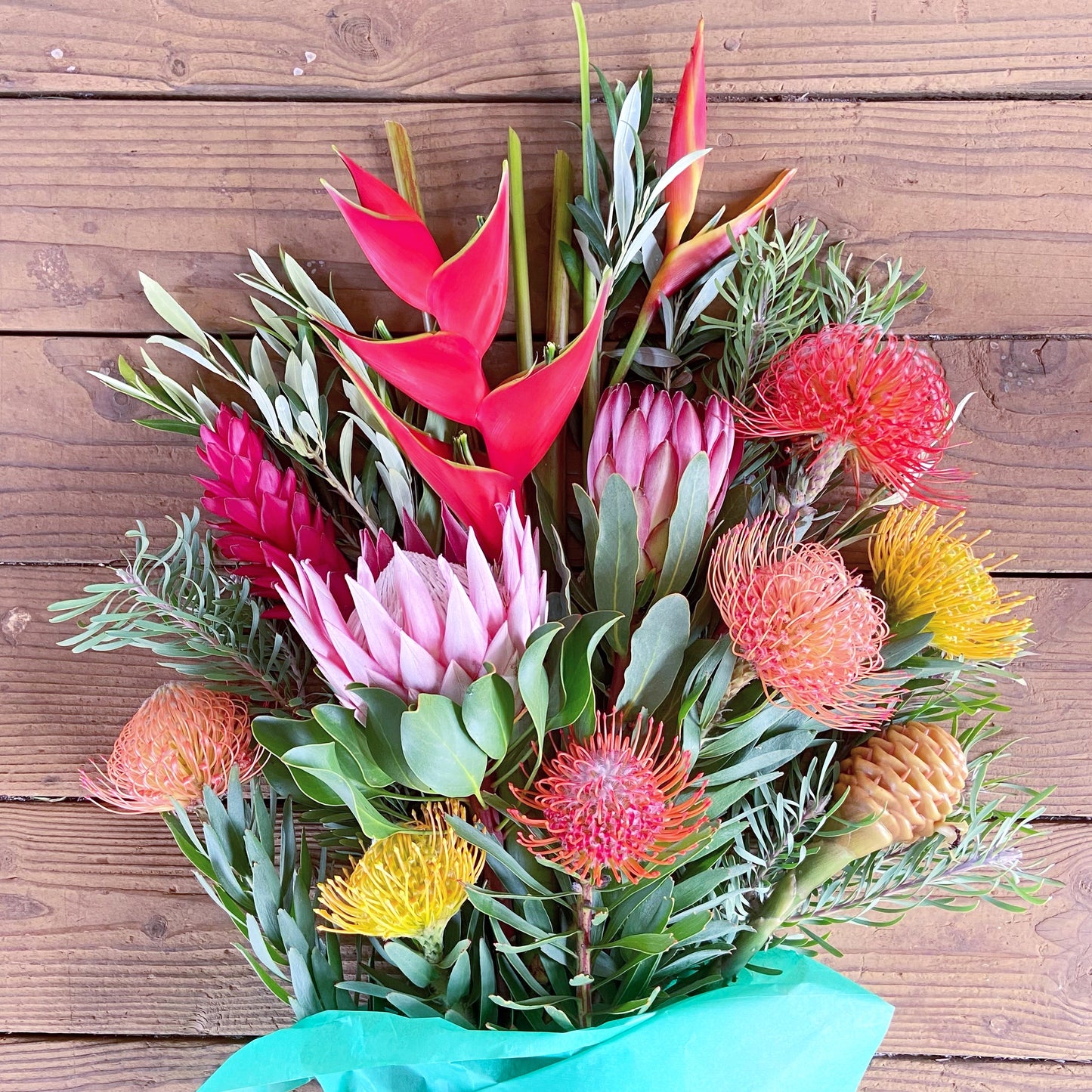 12 Long Stem Farmer’s Choice Gift Box