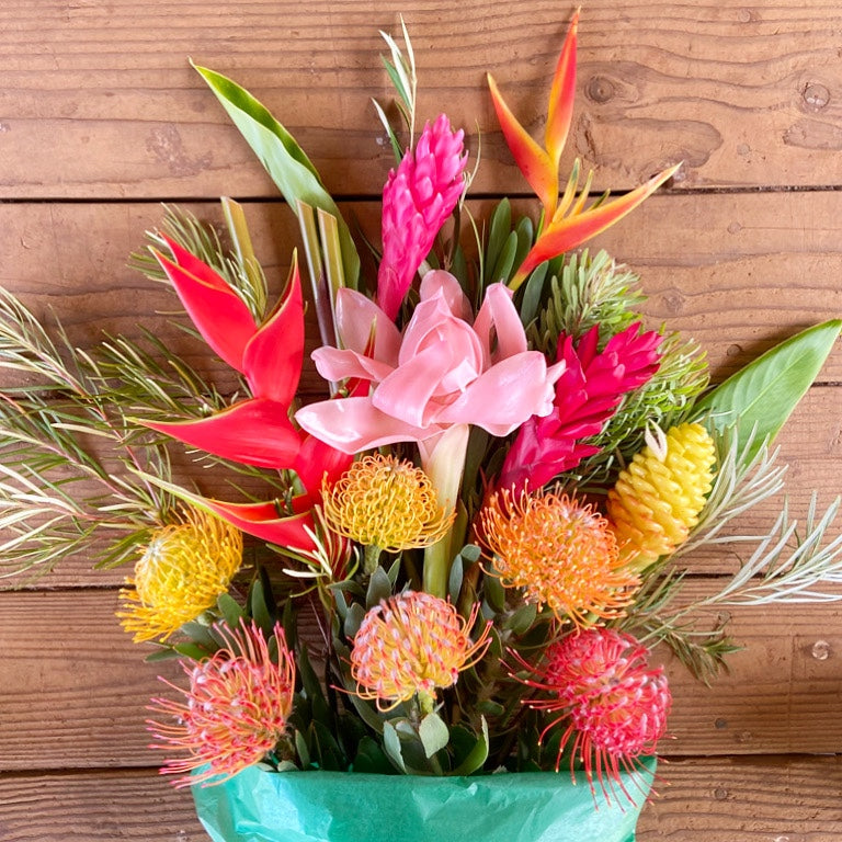 12 Long Stem Farmer’s Choice Gift Box