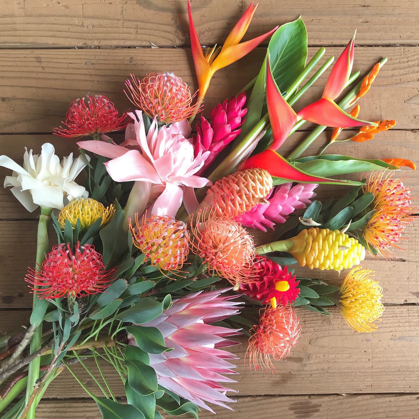 20 Long Stem Farmer’s Choice Gift Box