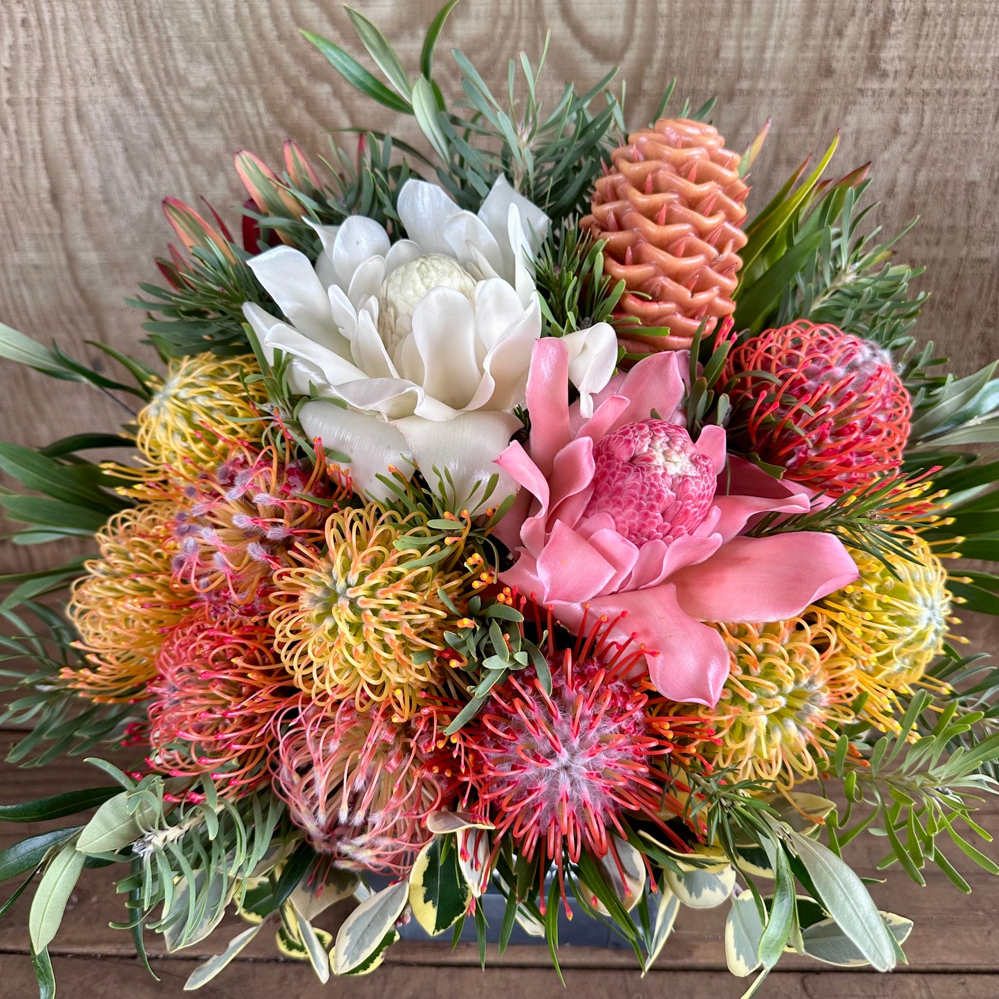 Localicious Arrangement